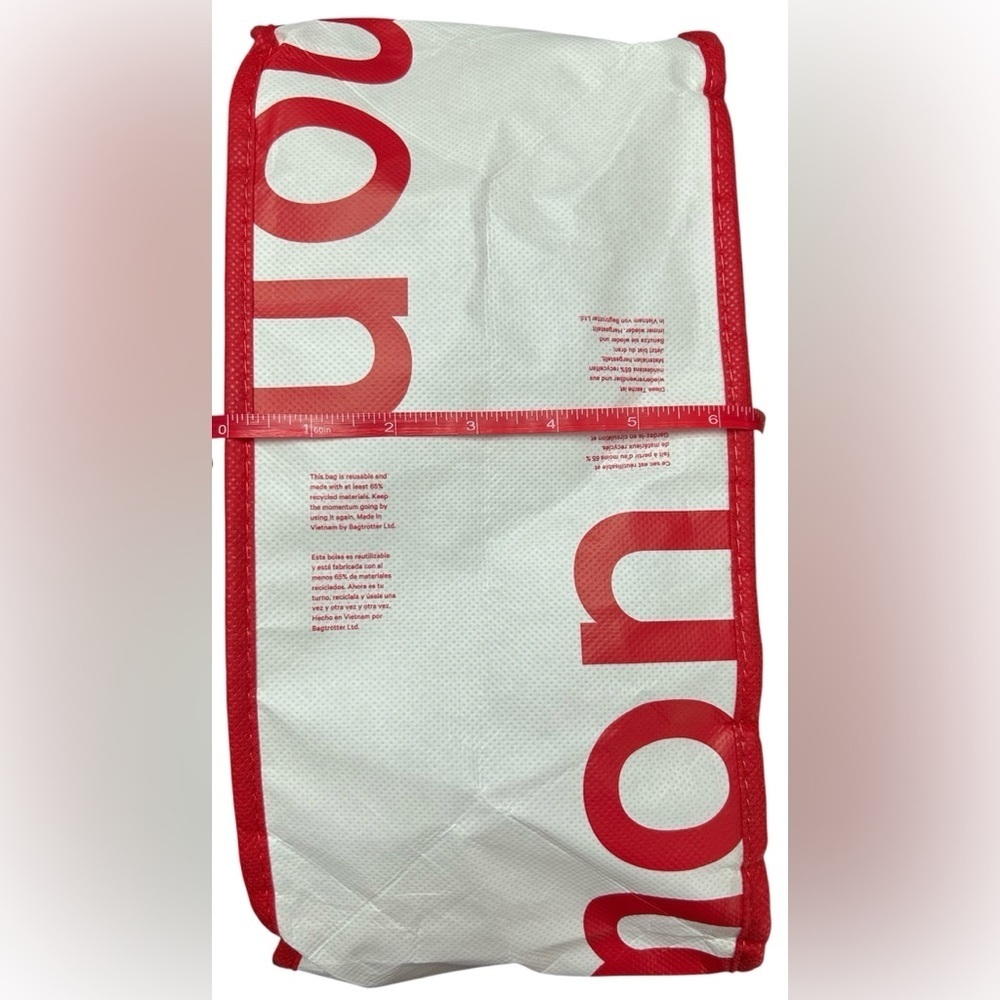 Lululemon Athletica Large Reuseable Red/White Tote Bag with snap - Picture 2 of 8